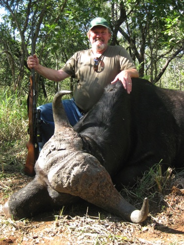 chimoyo trophy pictures 2010 014.jpg